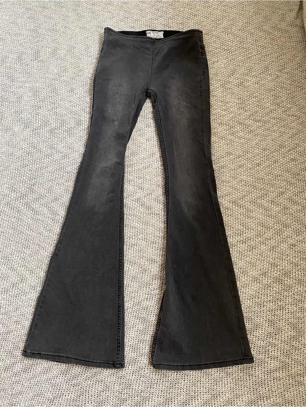 Free People We The Free Penny Pull-On Flare Jeans Faded Black Size 25 Grunge